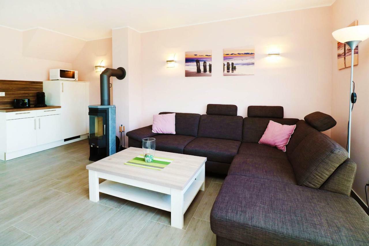 Ferienhaus Wis Mit Sauna Karlshagen المظهر الخارجي الصورة